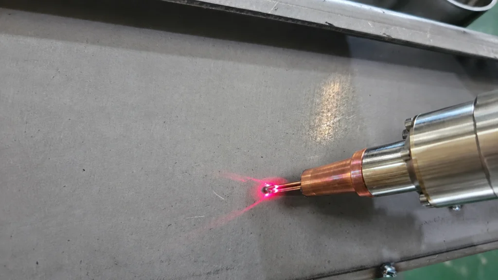 laser focus correction horizontal